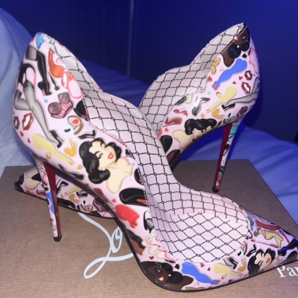 Christian louboutin hot chick